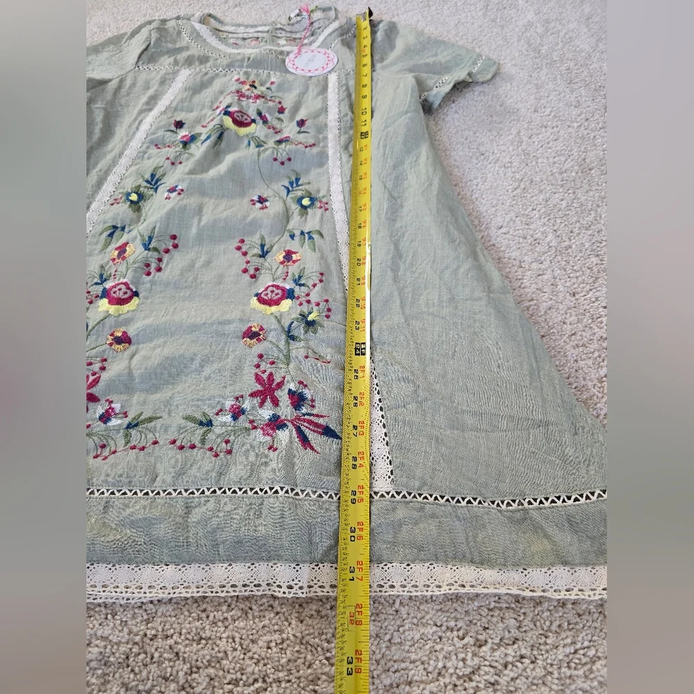 New Umgee Size Small Floral Embroidered Lightweight Lined Dress - Picture 7 of 8